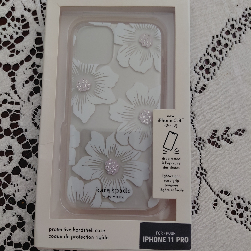 kate spade White Floral iPhone 13 Pro Case